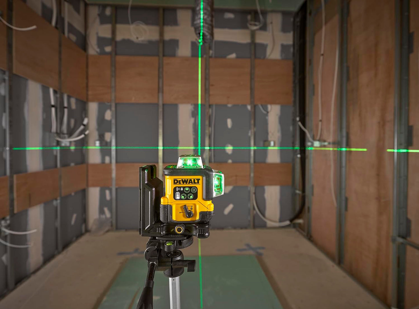 Niveau laser autonivelant USB-C Vert 3 lignes 360º Dewalt DCLE14361GB