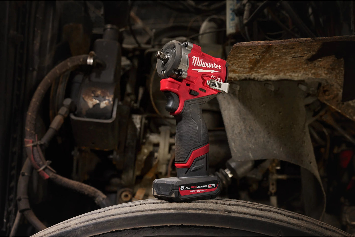 Clé à chocs compacte Milwaukee M12 FCIWF12G3-0 1/2" 542 Nm