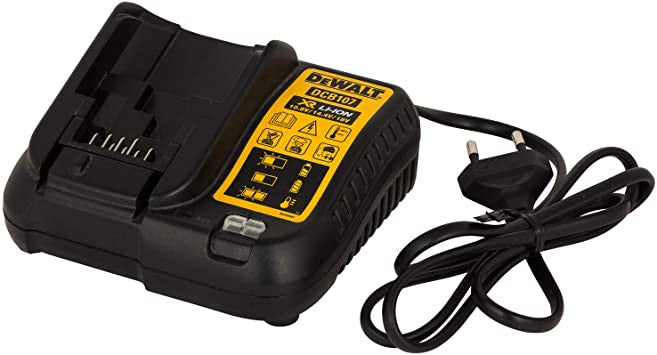 Combo Panneau de Gypse Méga : Tournevis DCF620 + Marteau DCH133 + Niveau DCE089D1G + 2 Batteries Dewalt 18V