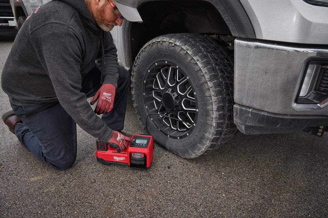 Inflador Milwaukee M18 BI-0  - 14