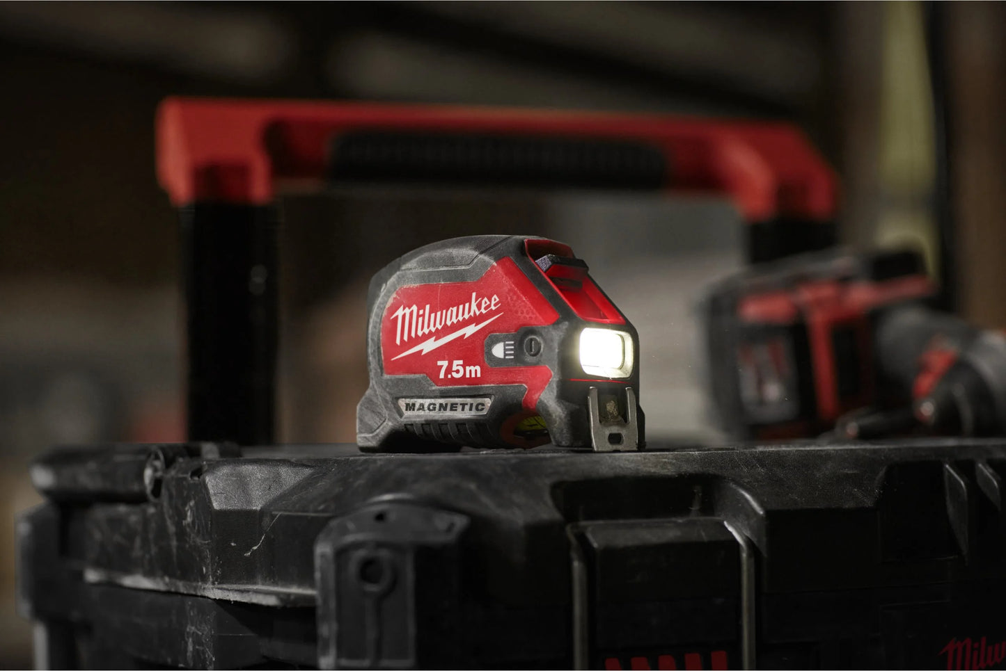 Flexómetro LED Magnético de 7,5m Milwaukee