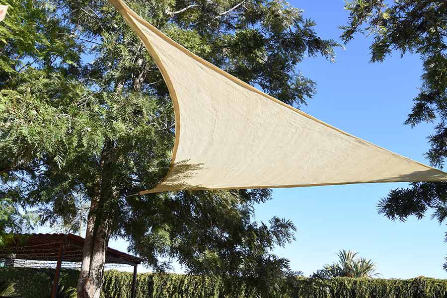 Toldo Vela Triangular Beige 3,6x3,6m Faura