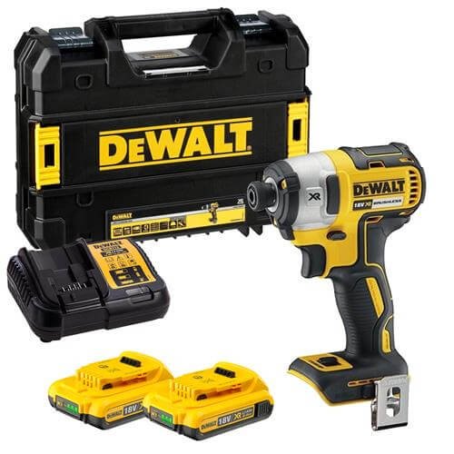 Visseuse à percussion sans balais XR 18 V 205 Nm avec 2 batteries 2 Ah et étui Dewalt DCF887D2