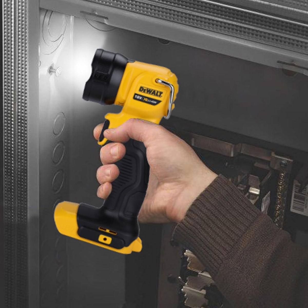 Lampe de poche Led tête rotative XR 18V ​​Dewalt DCL040