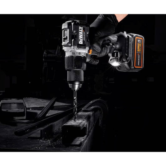 Perceuse à percussion McLaren 18 V 90 Nm 13 mm avec 2 batteries 4 Ah et mallette Dewalt DCD85MM2T