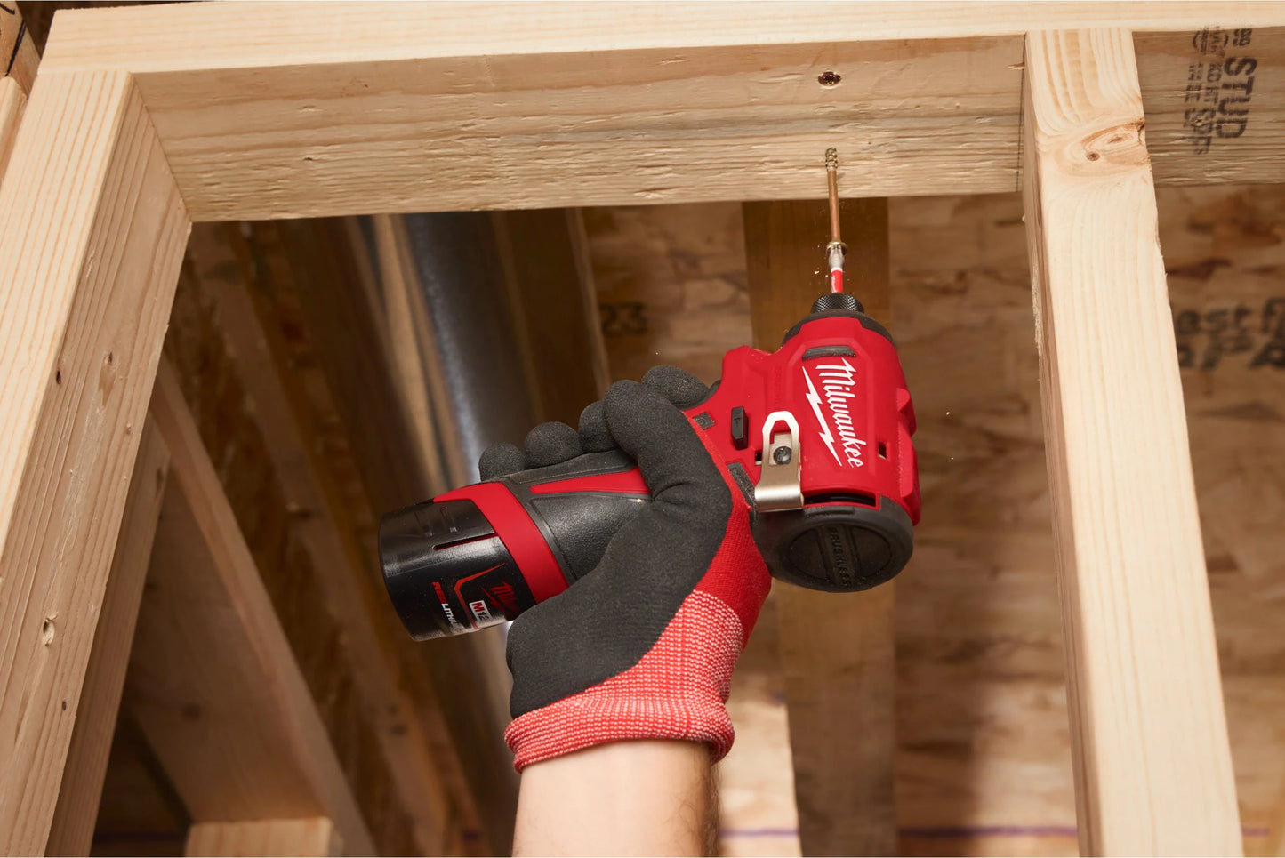 Visseuse à chocs sub-compacte M12 1/4" hex 124Nm Milwaukee M12 BLIDRC-0
