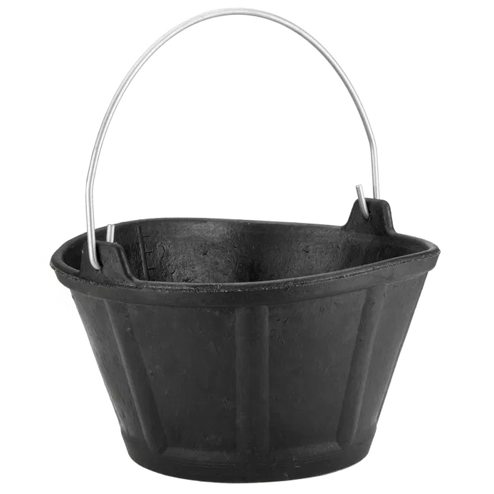 Seau en caoutchouc italien Bellota BKC10BM 10L avec anse en métal