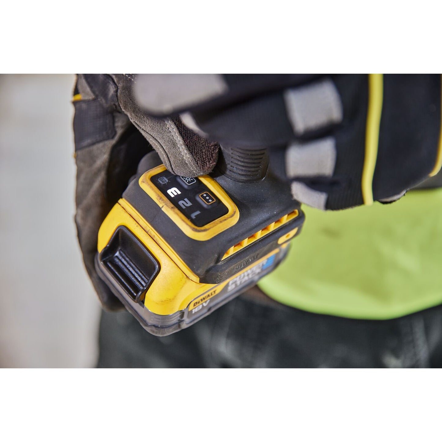 Visseuse à chocs Dewalt DCF860NT 18 V XR 1/4" 282 Nm
