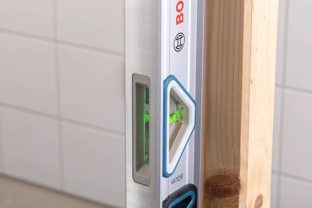 Niveau à bulle magnétique 25 cm PRO Bosch
